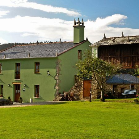 Os Tres Teixos Guest House San Acisclo Exterior photo