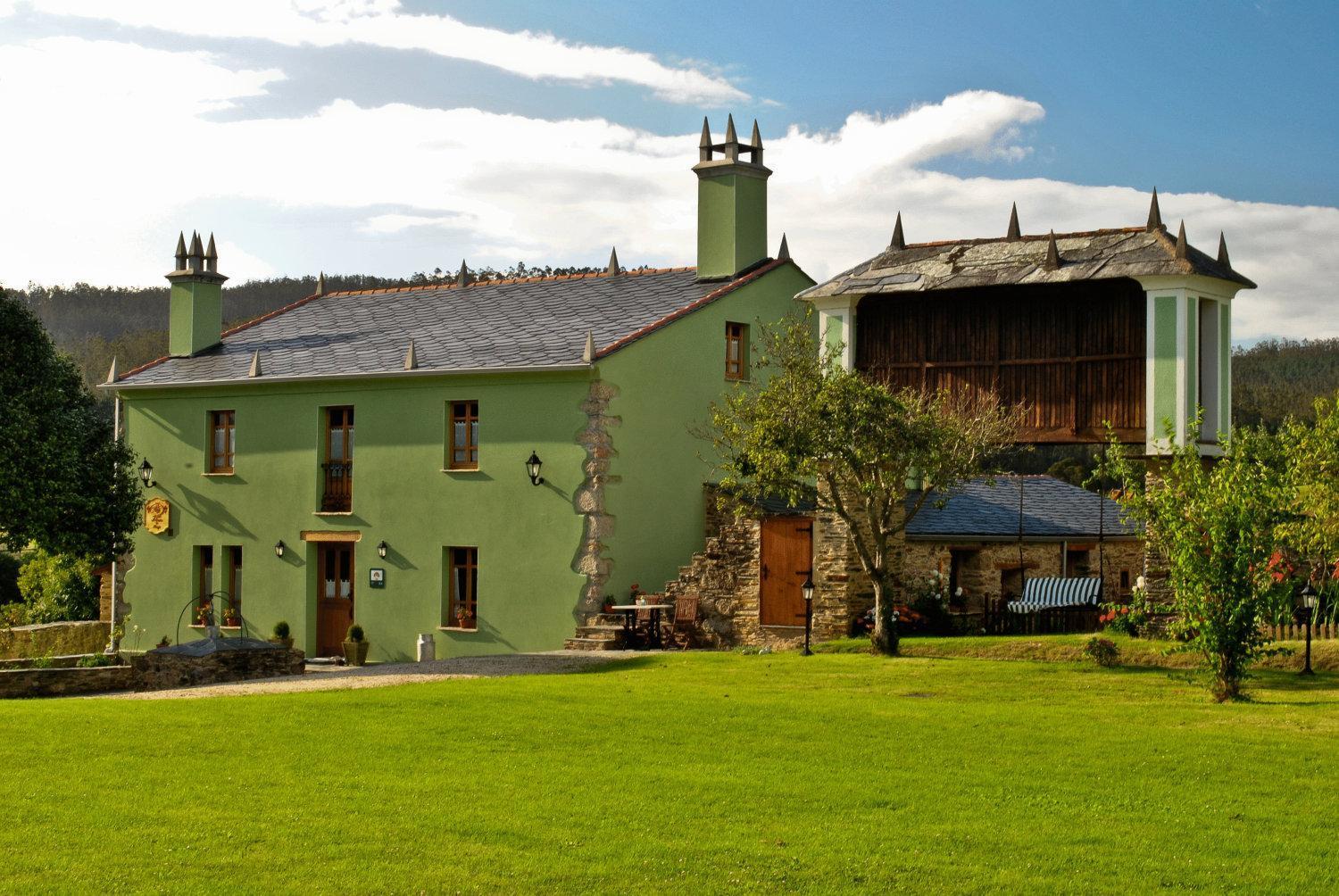 Os Tres Teixos Guest House San Acisclo Exterior photo